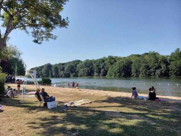 Camping Onlycamp Des Halles Decize Eksteriør billede
