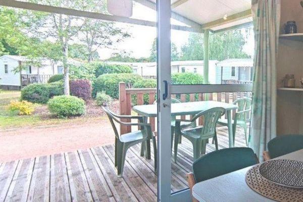 Camping Onlycamp Des Halles Decize Eksteriør billede