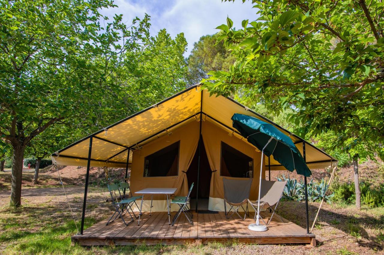 Camping Onlycamp Des Halles Decize Eksteriør billede