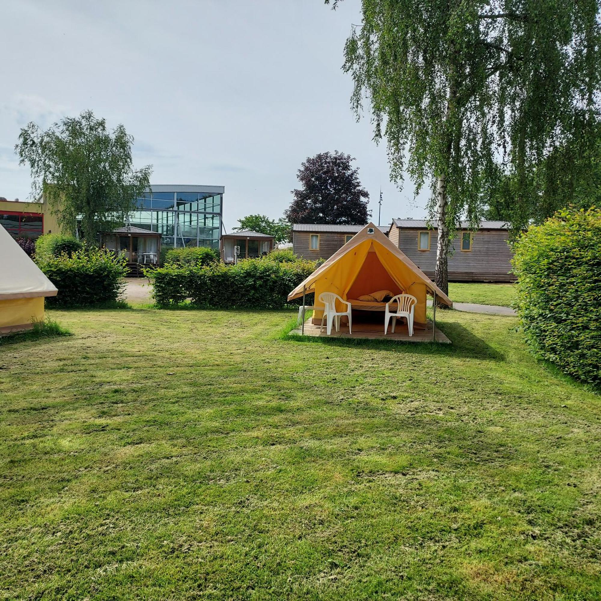 Camping Onlycamp Des Halles Decize Eksteriør billede